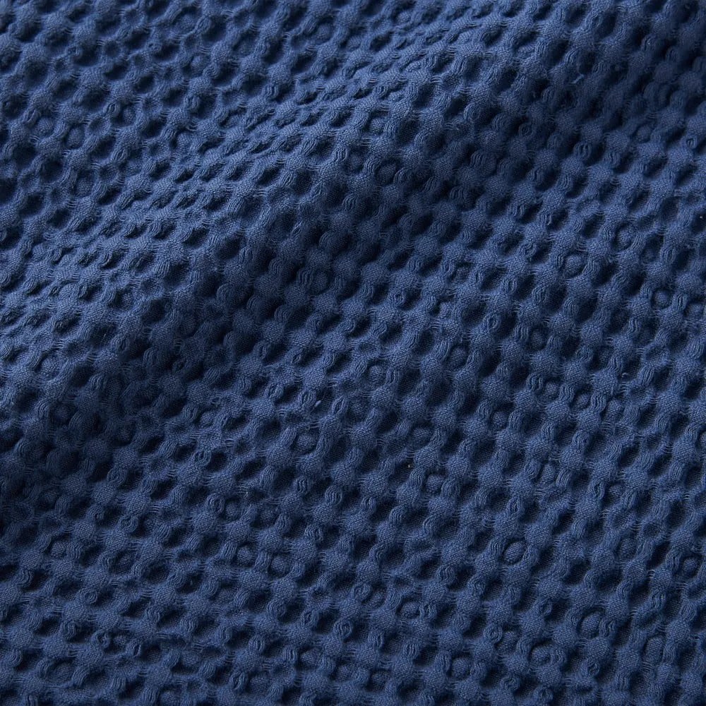 Ciemnoniebieski bawełniany koc 150x200 cm Jaipur Chunky Waffle – Pineapple Elephant