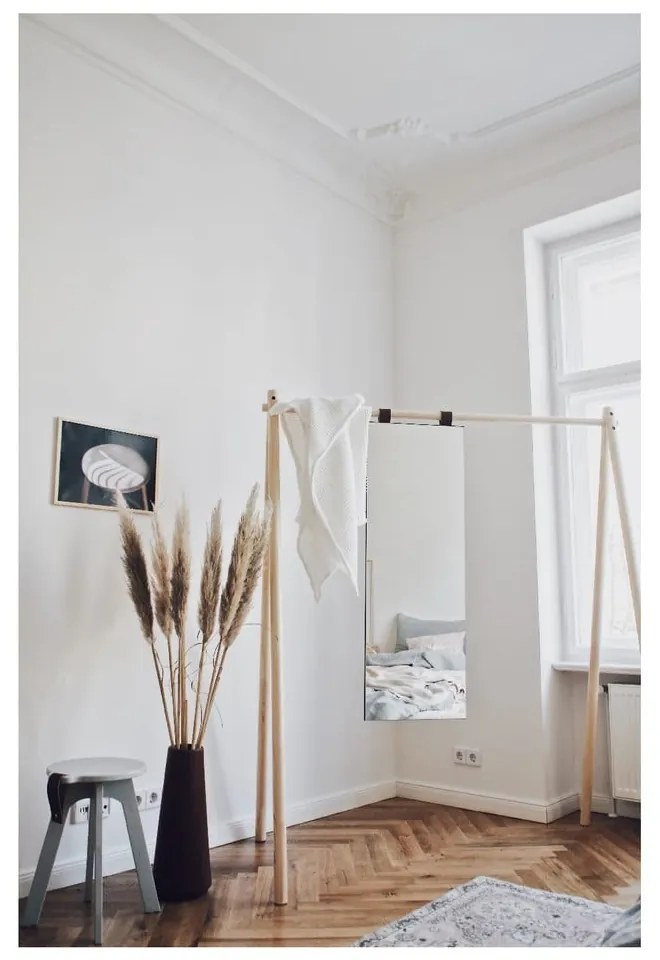 Wieszak z drewna sosnowego z lustrem Karup Design Hongi Natural