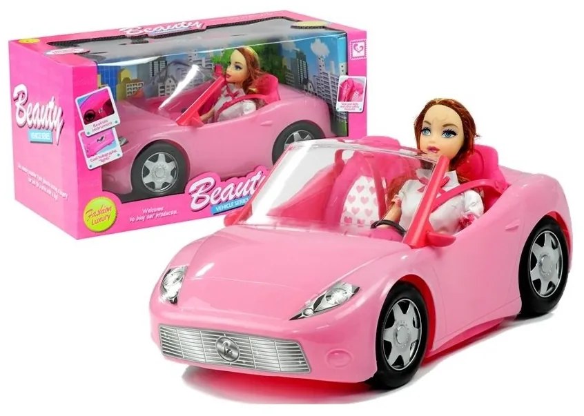 Lalka w podróży kabrioletem auto dla lalki