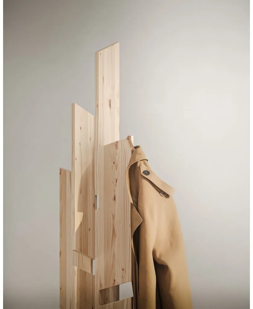 Wieszak z litego drewna sosnowego w naturalnym kolorze 60x186 cm Keeper – Karup Design