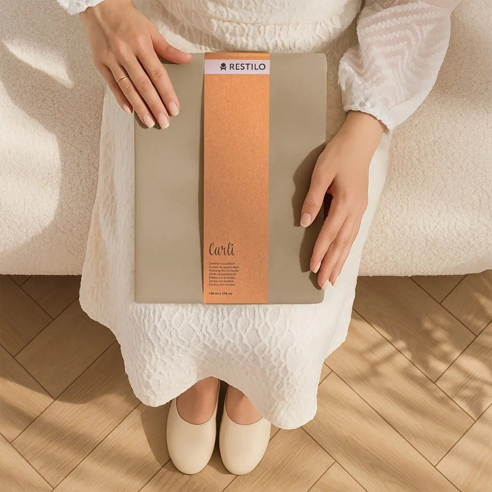 Beżowa zasłona częściowo zaciemniająca (dimout) 140x250 cm Carli – Restilo