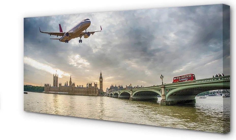 Zdjęcie na płótnie Samolot w Białych Chmurach