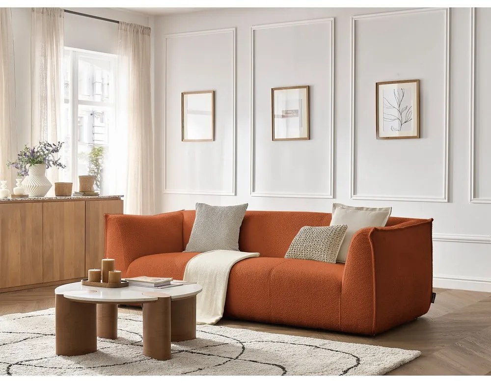 Pomarańczowa sofa z materiału bouclé 242 cm Giorgia – Bobochic Paris