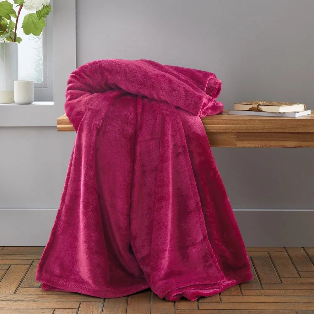 Różowa narzuta z mikropluszu 200x240 cm Raschel Velvet – Catherine Lansfield