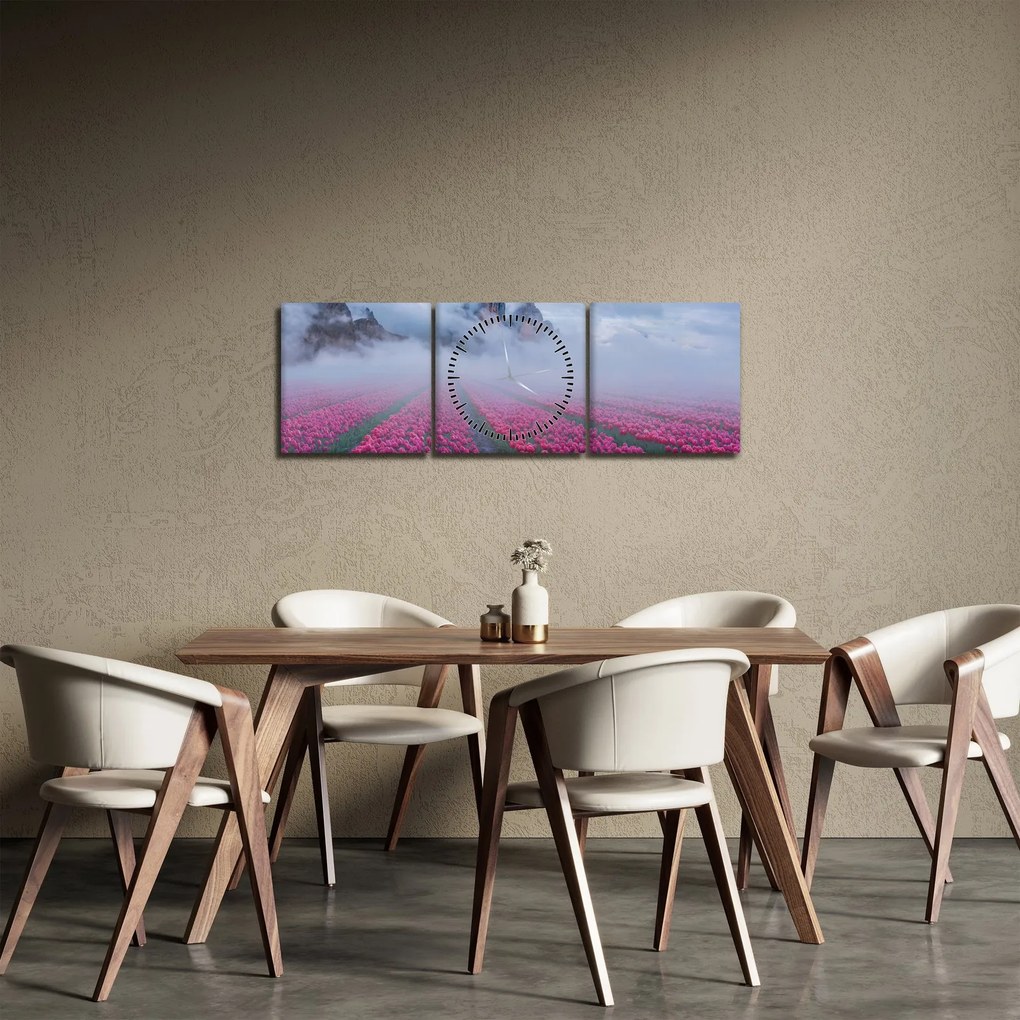 Obraz - Krajobraz z polami tulipanów (z zegarem) (90x30 cm)