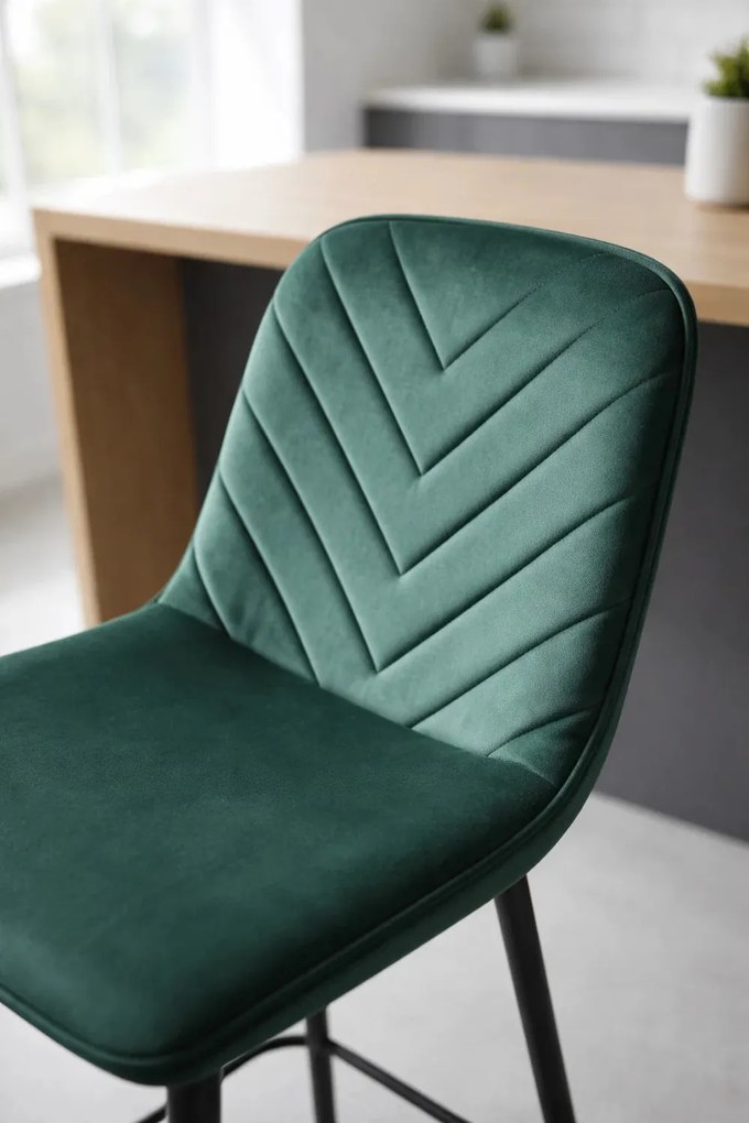 Hoker Coyal Black Welur