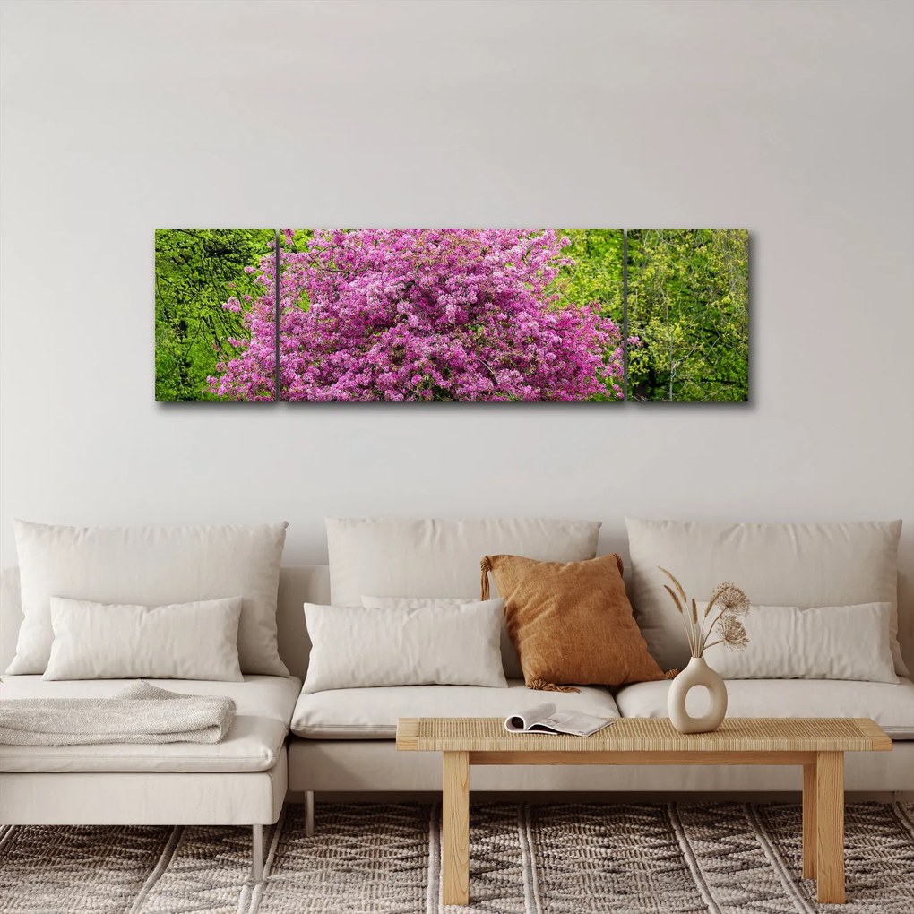 Obraz kwitnącego drzewa na łące (170x50 cm)
