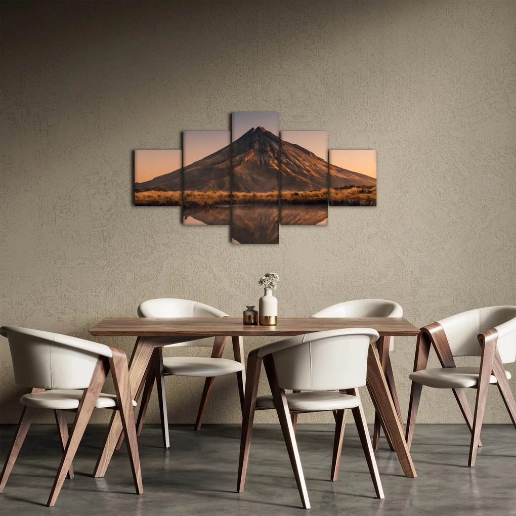 Obraz odbicia góry Taranaki, Nowa Zelandia (125x70 cm)