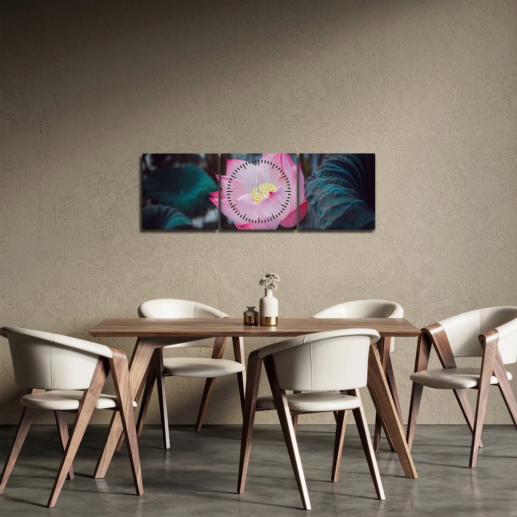 Obraz różowego kwiatu (z zegarem) (90x30 cm)