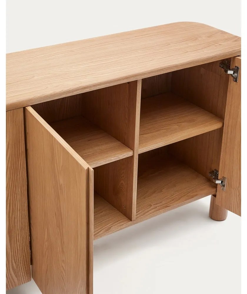 Komoda w dekorze jesionu w naturalnym kolorze 200x79x40 cm Salaya – Kave Home