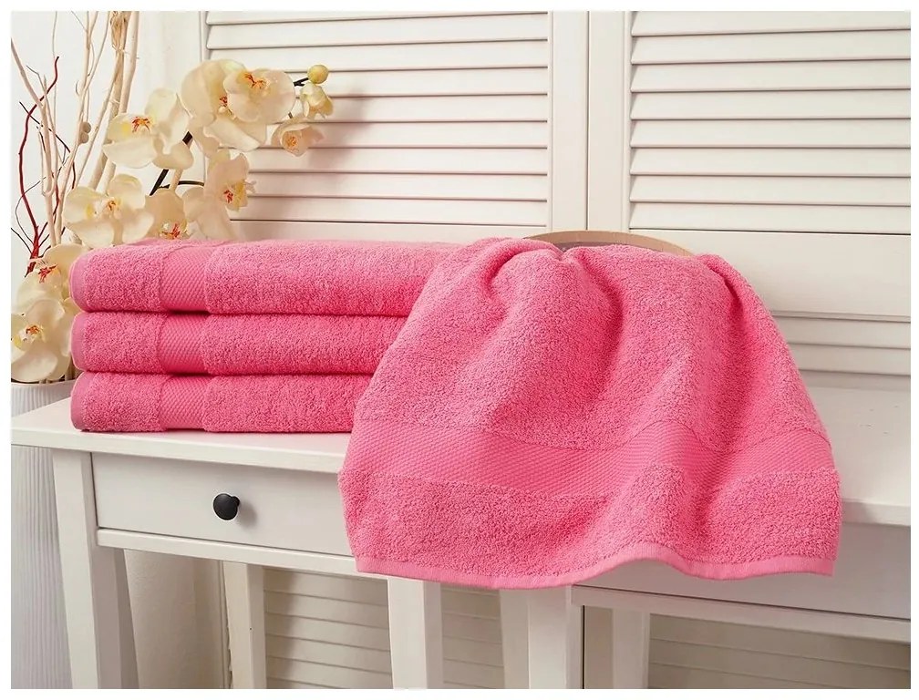 Ręcznik kąpielowy ADRIA 70x140 cm różowy, 100% bawełna