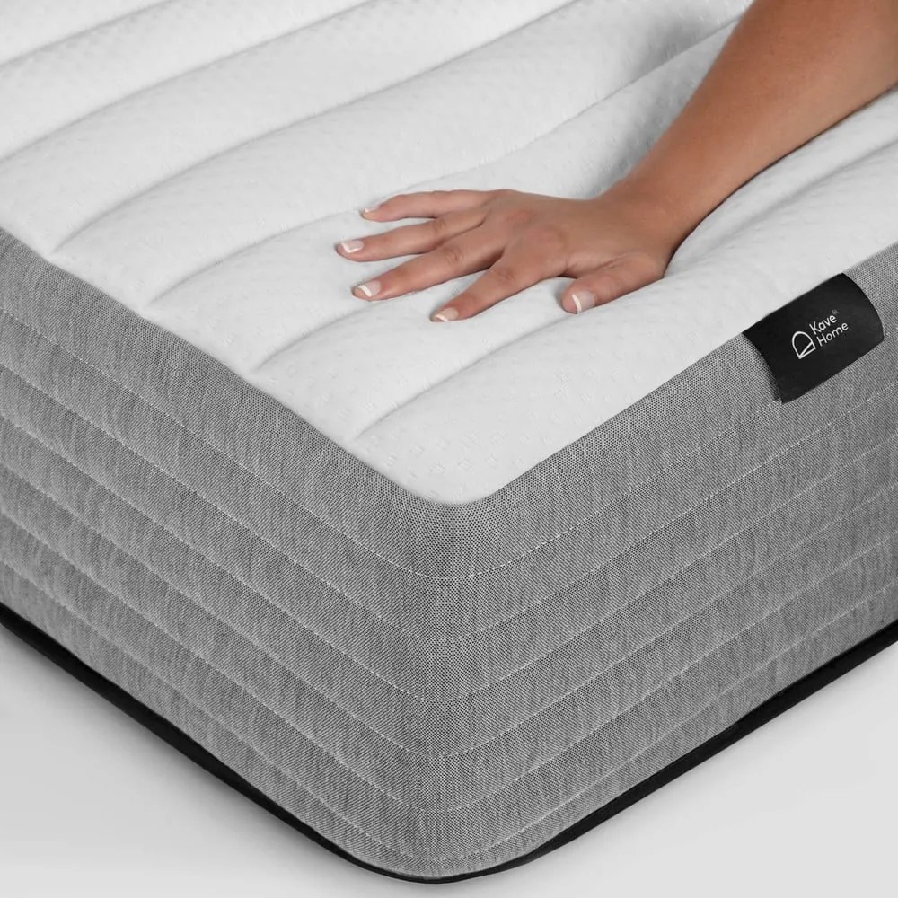 Twardy materac sprężynowy 140x190 cm Juno – Kave Home