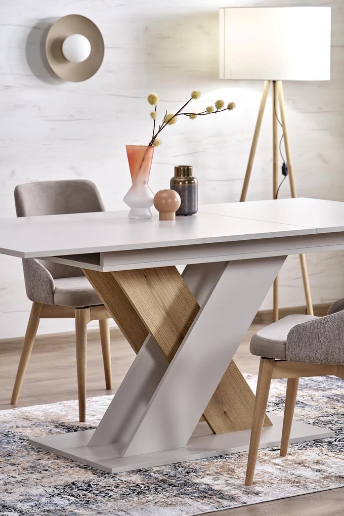 Stół do jadalni w kaszmirowym kolorze Xarelto Halmar