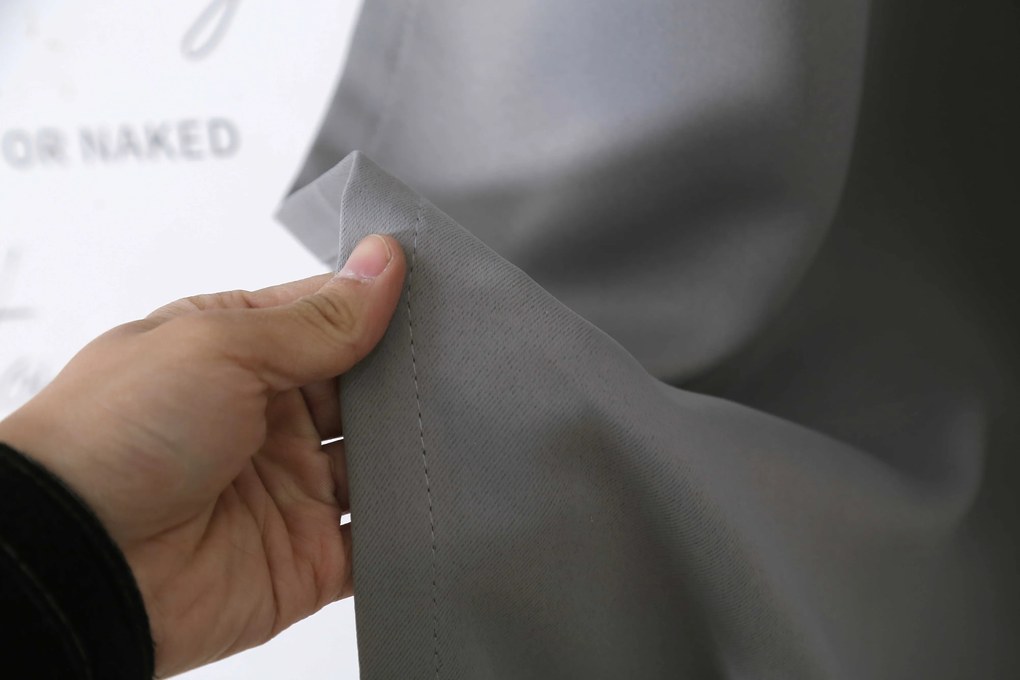 Jasnoszara zasłona OXFORD 140x250 cm Zawieszanie: Taśma z wiązaniami