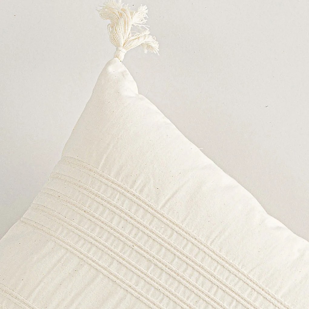 Poszewka na poduszkę Linea Nordic Tassel 45x45 cm