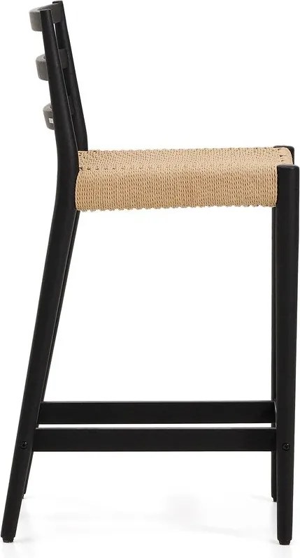 Czarny/w naturalnym kolorze hoker z litego drewna dębowego (wysokość siedziska 65 cm) Analy – Kave Home