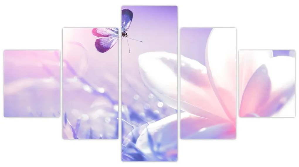 Obraz - Motyl lecący do kwiatu (125x70 cm)