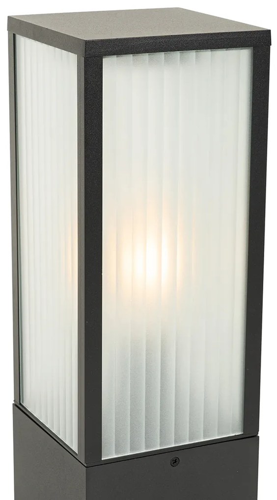 Zewnetrzna Inteligentna lampa podłogowa zewnętrzna czarna z żebrowanym szkłem 40 cm z WiFi A60 - Charlois Nowoczesny Oswietlenie zewnetrzne