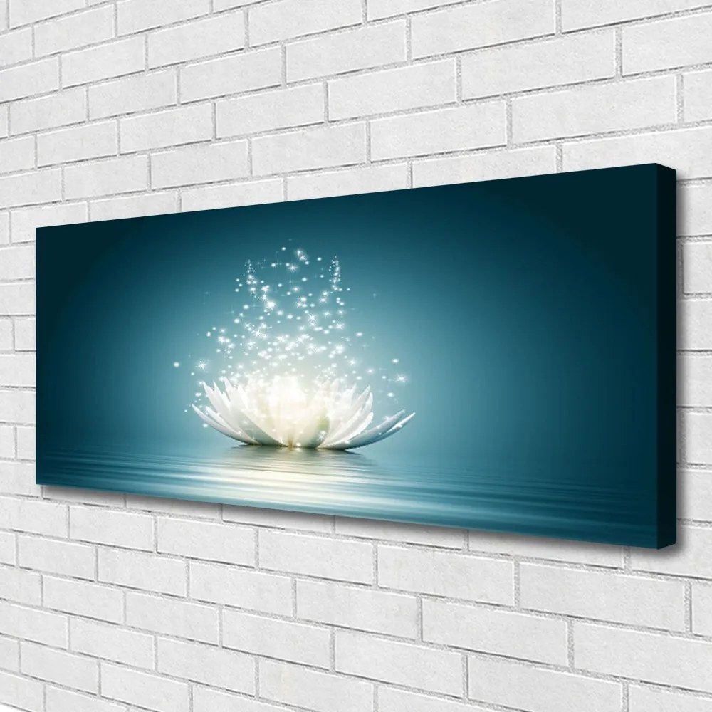 Zdjęcie na płótnie Harmonijny Rozkwit Lotosu