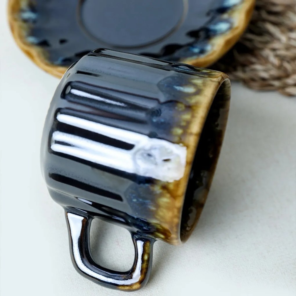 Zestaw 6 filiżanek z kamionki ze spodkami Elementa 185 ml, ciemnoniebieski