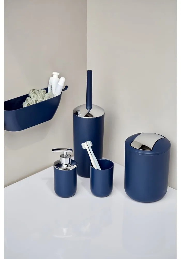 Granatowa szczotka do WC Wenko Brasil