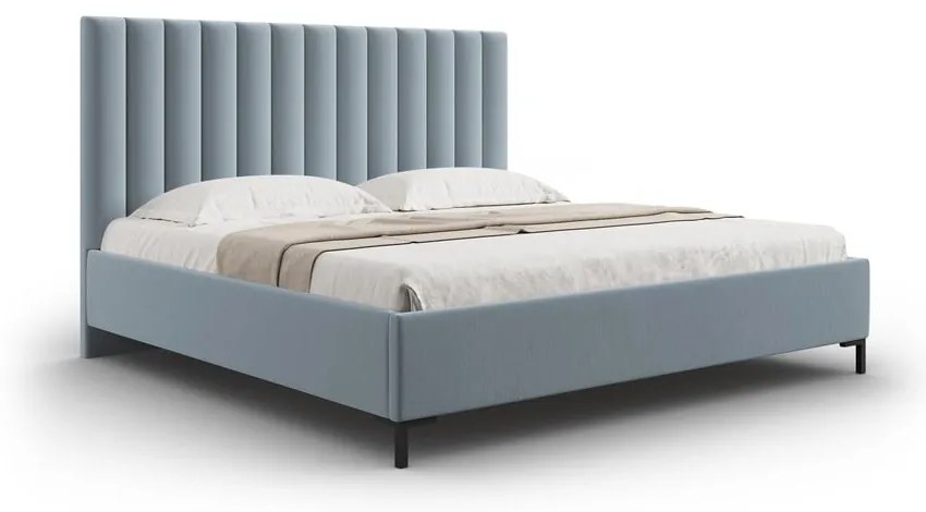 Jasnoniebieskie tapicerowane łóżko dwuosobowe ze schowkiem i stelażem 200x200 cm Casey – Mazzini Beds