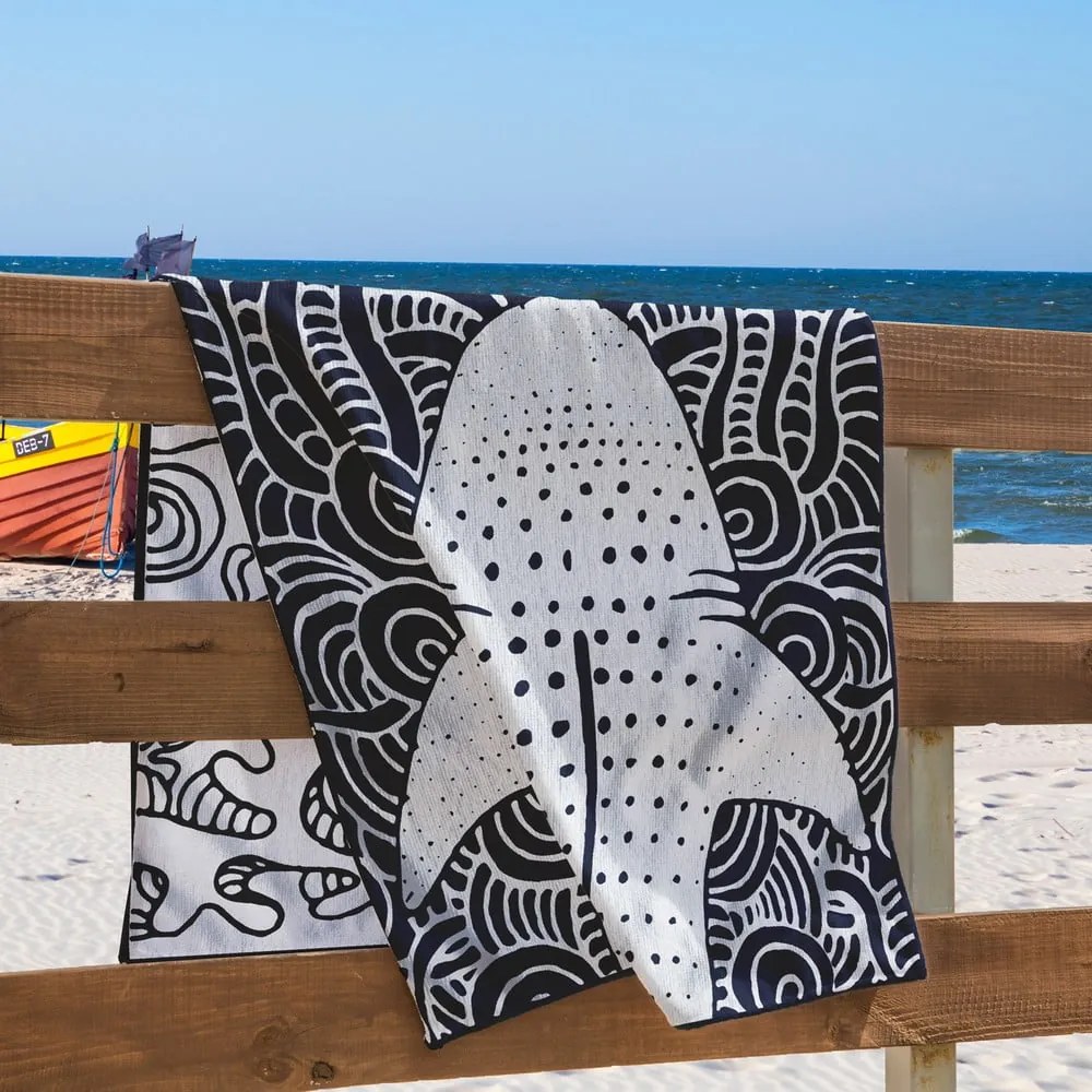 Ciemnoniebieski ręcznik plażowy 90x180 cm Shark – DecoKing