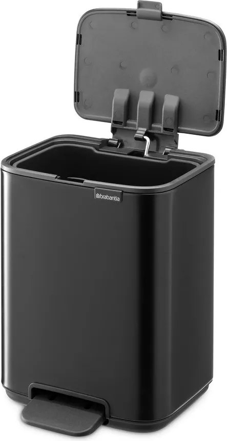Stalowy kosz na śmieci z pedałem w kolorze matowej czerni 4 l Bo – Brabantia