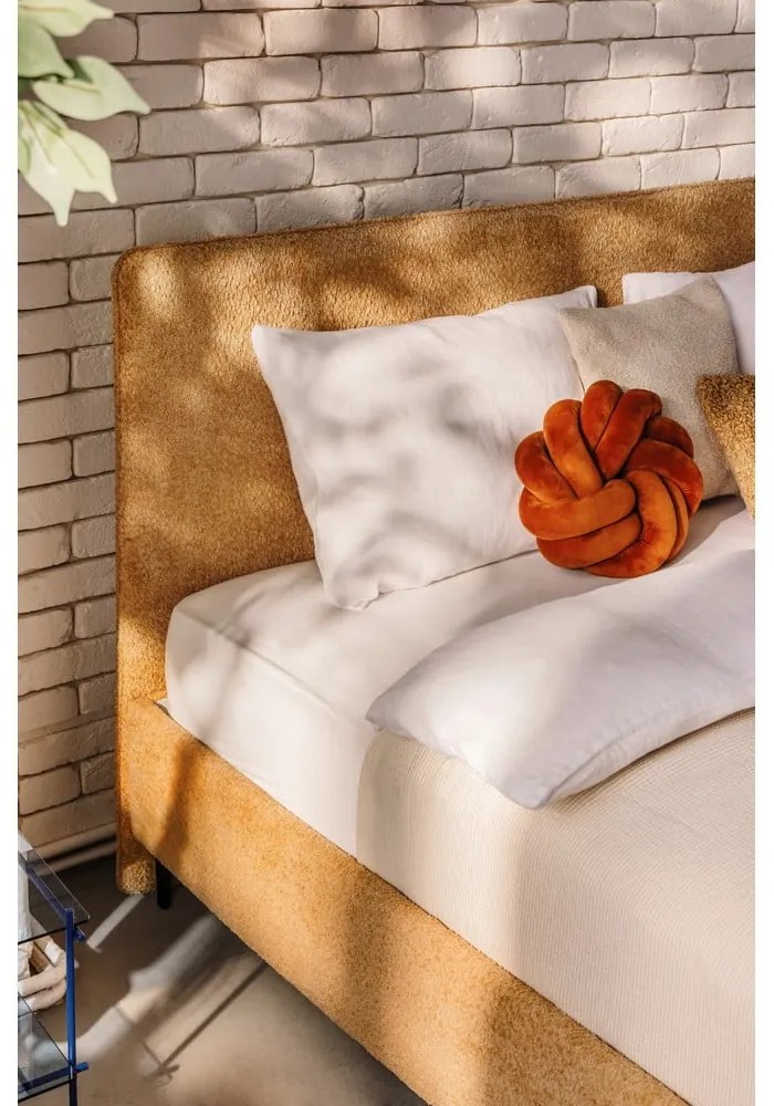 Musztardowe tapicerowane łóżko dwuosobowe ze stelażem 160x200 cm Noira Slim – Bonami Selection