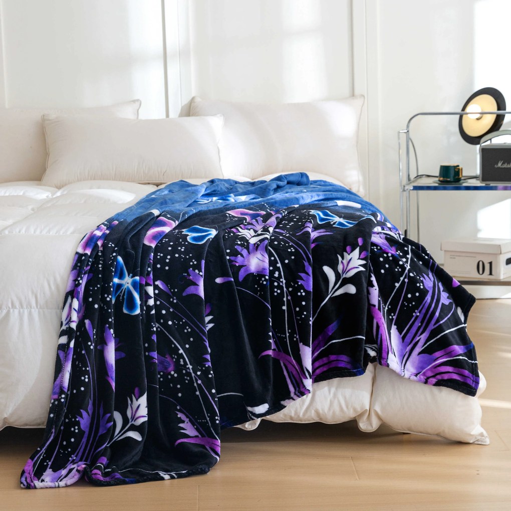 Koc z mikropluszu VIOLET BUTTERFLY ciemnoniebieski Rozmiar: 200 x 220 cm
