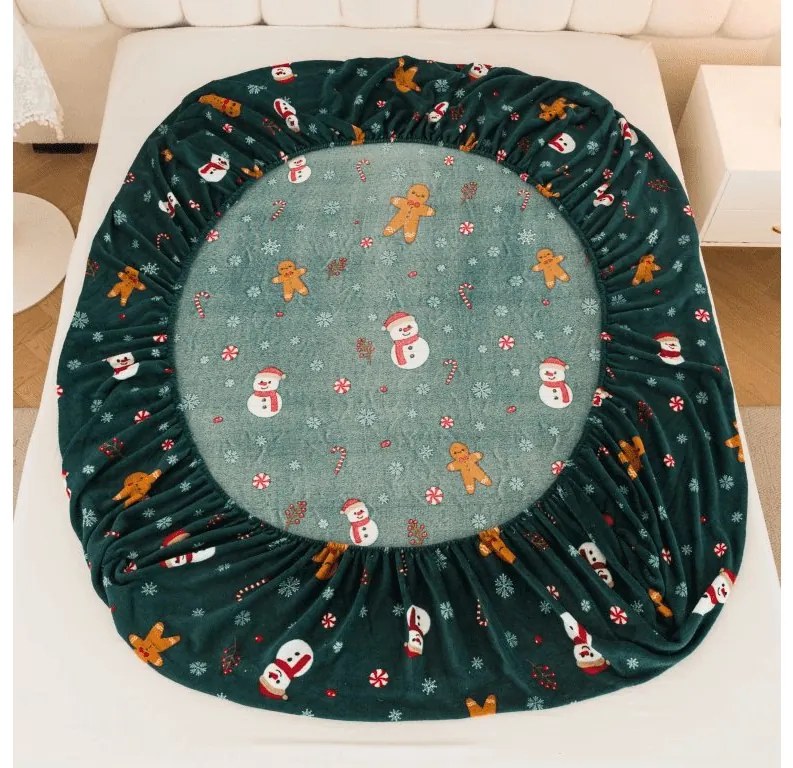 PrzytulneMieszkanie.pl Prześcieradło z mikropluszu SNOWMAN AND GINGERBREAD 200x200 cm zielone