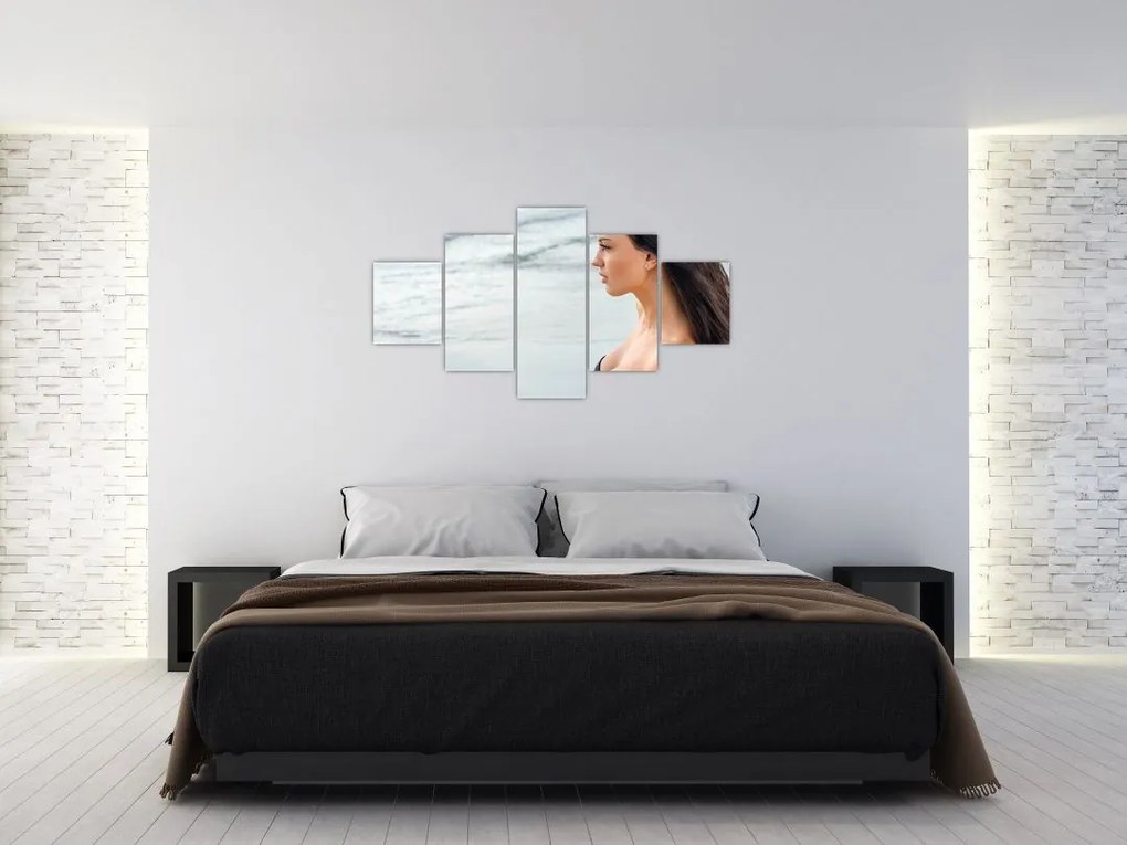 Obraz kobiety na plaży (125x70 cm)