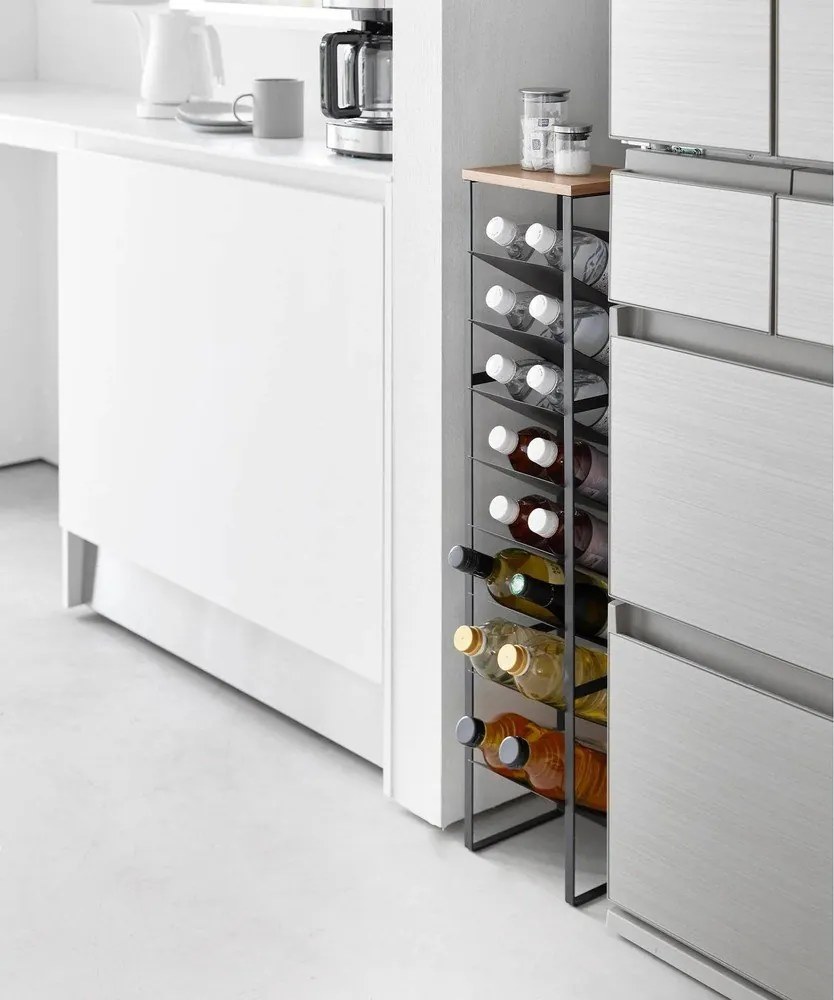 Czarny metalowy regał na wino liczba butelek 16 20x88,5x19 cm Tower – YAMAZAKI
