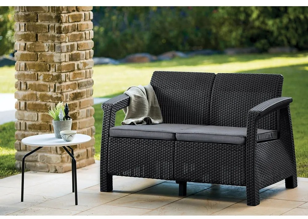 Ciemnoszara sofa ogrodowa z imitacji rattanu Corfu – Keter