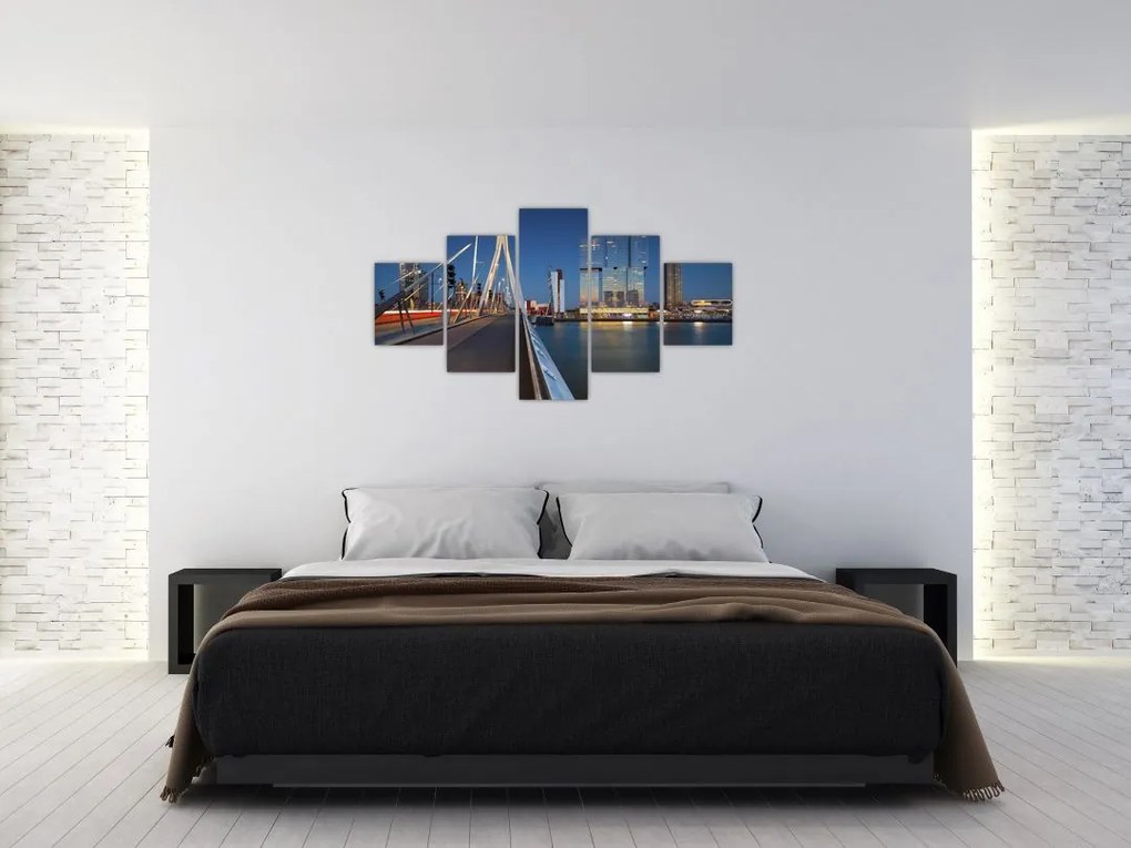 Obraz - Zmierzch w Rotterdamie, Holandia (125x70 cm)
