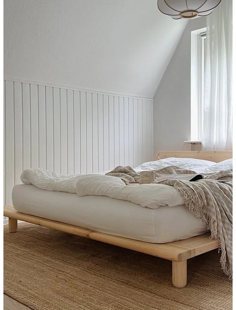 Łóżko dwuosobowe z drewna sosnowego ze stelażem 140x200 cm Peek – Karup Design