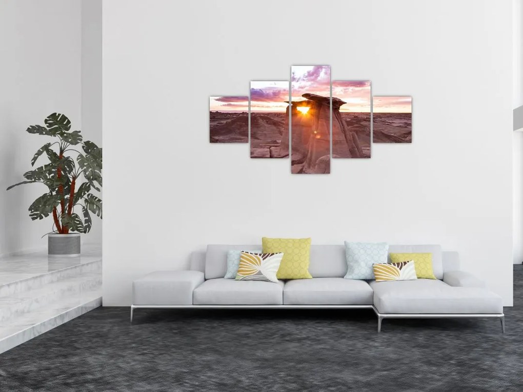 Obraz - zachód słońca na pustyni (125x70 cm)