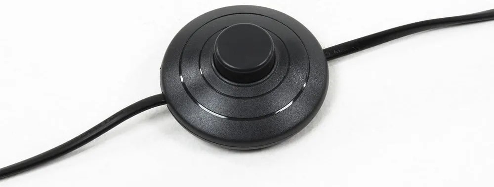 Czarna lampa stojąca z tekstylnym kloszem (wysokość 210 cm) Juhe – Kave Home