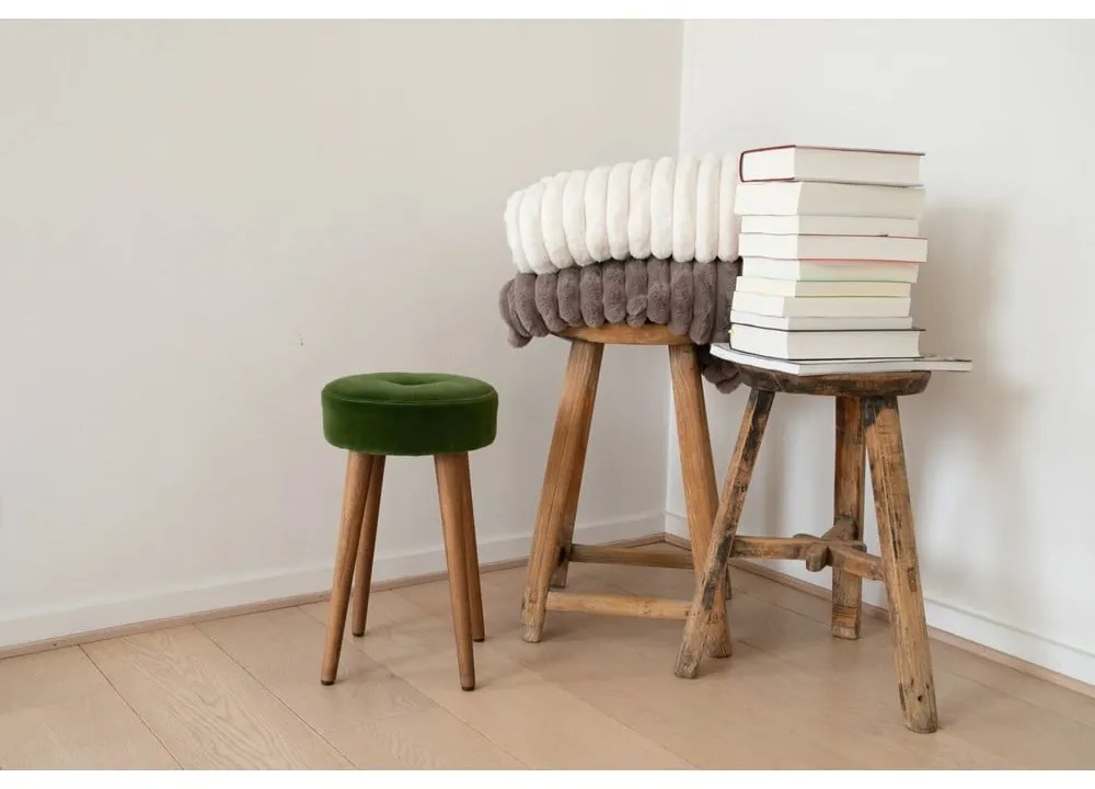 Koc z mikropluszu 130x170 cm Rabbit – Tiseco Home Studio