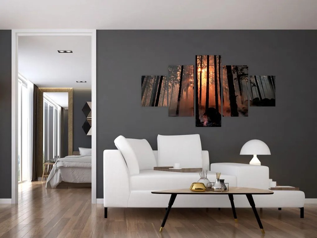Obraz ciemnego lasu (125x70 cm)