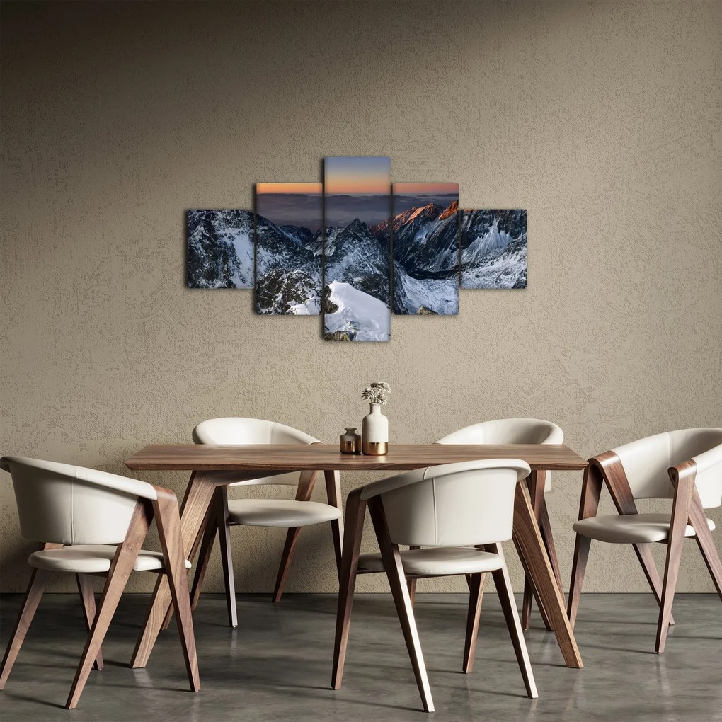 Obraz - Wschód słońca w górach (125x70 cm)