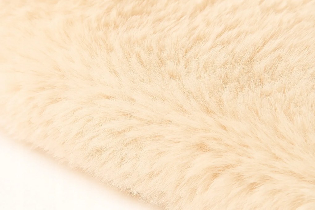Dywanik futrzany kremowy okrągły FI80cm miękki puszysty guma antypoślizgowa