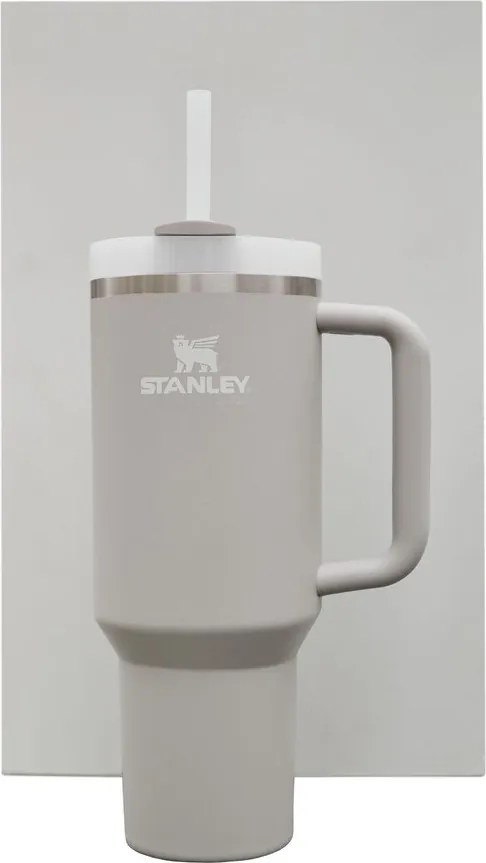 Jasnoszary termos ze stali nierdzewnej ze słomką 890 ml Quencher H2.O FlowState™ Tumbler Ash – Stanley