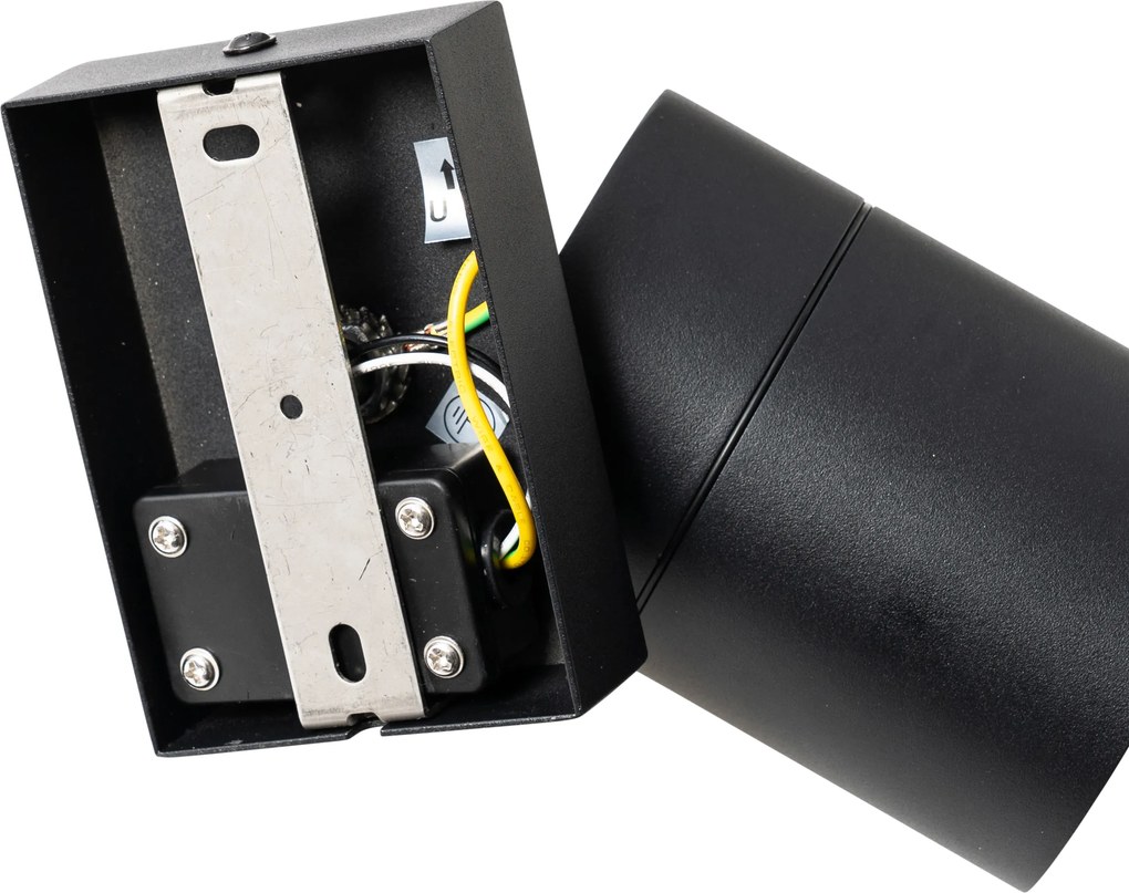 Kinkiet zewnętrzny czarny AR70 regulowany IP44 - Solo