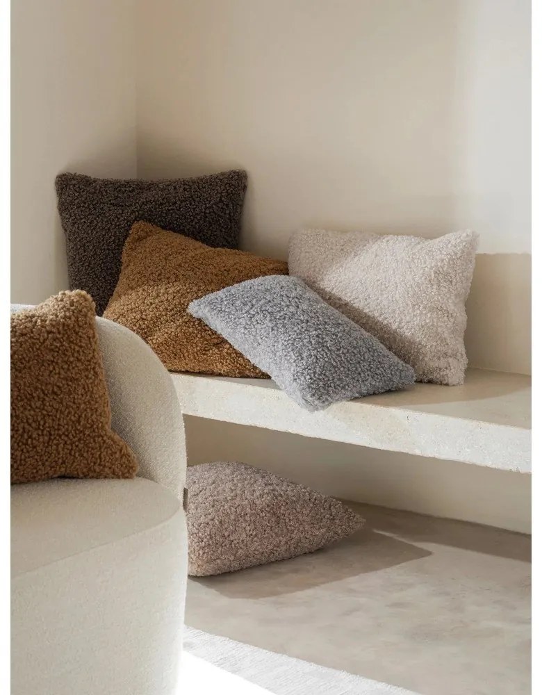 Poszewka na poduszkę z materiału bouclé 50x50 cm Teddy – Blomus