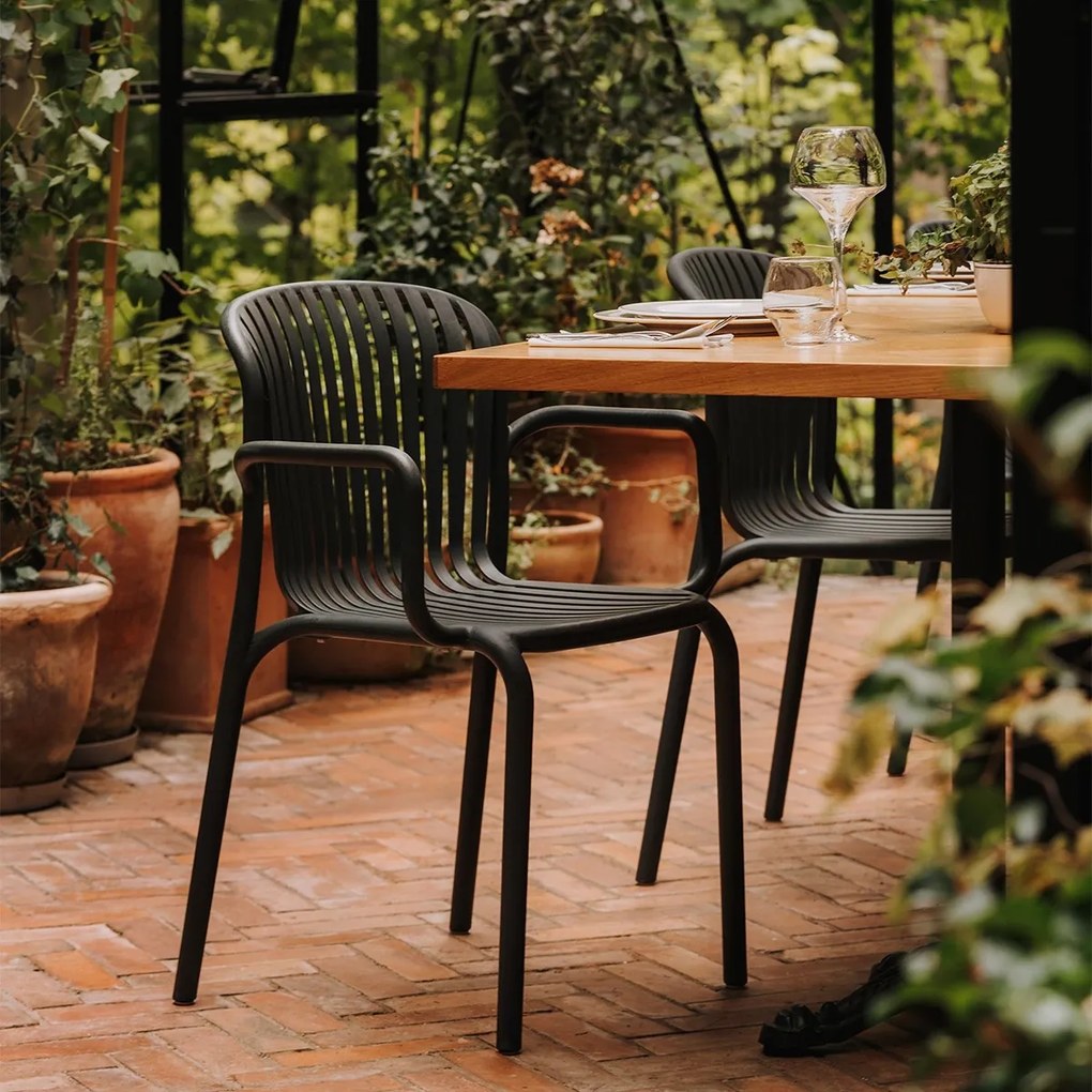 Plastikowe krzesło do ogrodu Brene, z podłokietnikami