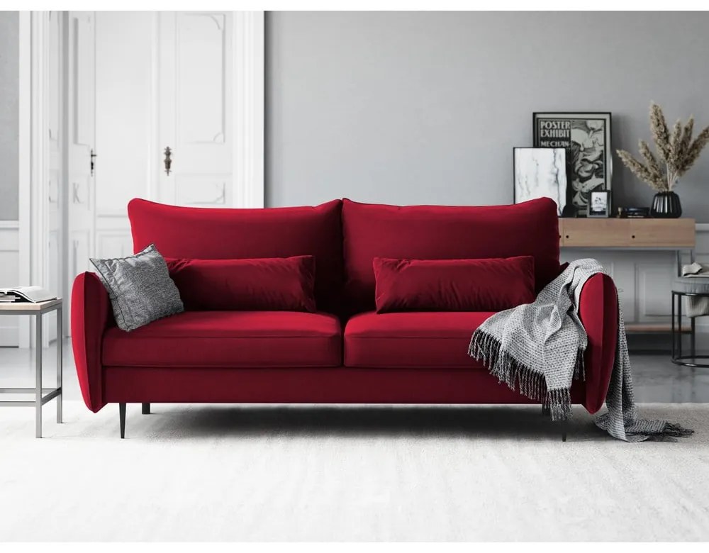 Czerwona sofa rozkładana ze schowkiem Cosmopolitan Design Vermont
