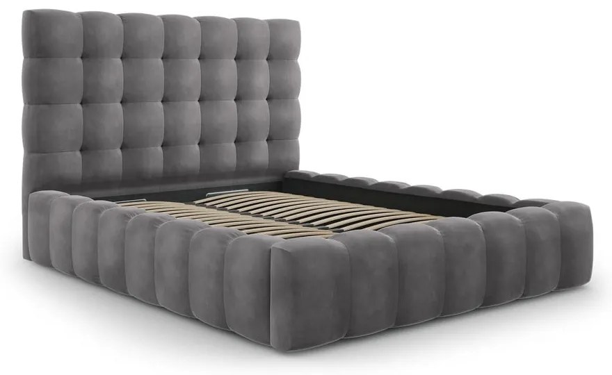 Szare tapicerowane łóżko dwuosobowe ze schowkiem i stelażem 140x200 cm Bali – Cosmopolitan Design
