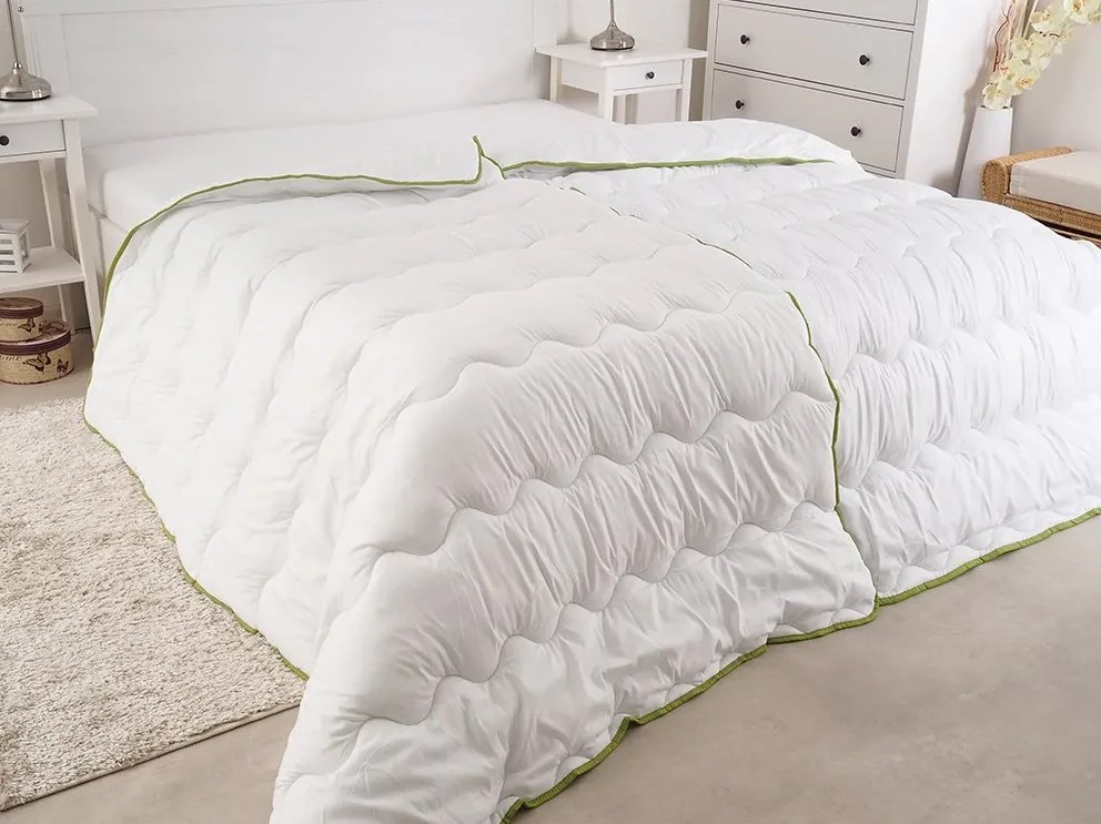 Całoroczna kołdra pikowana 140x200 cm z poduszką STELLA ALOE VERA 70x90 cm, biała