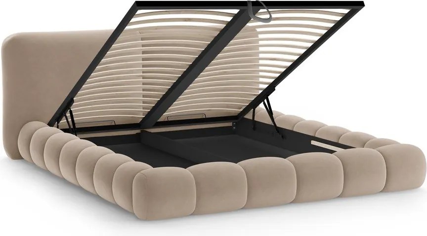 Jasnobrązowe tapicerowane łóżko dwuosobowe ze schowkiem ze stelażem 200x200 cm Solange – Micadoni